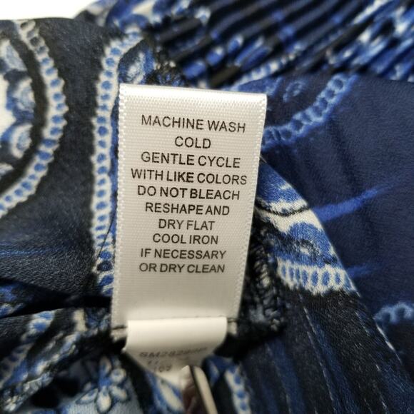 Melissa Paige Blue Pink Accordion Pleated Boho Top Tie Neck Button Cuff Size MP - Picture 5 of 5